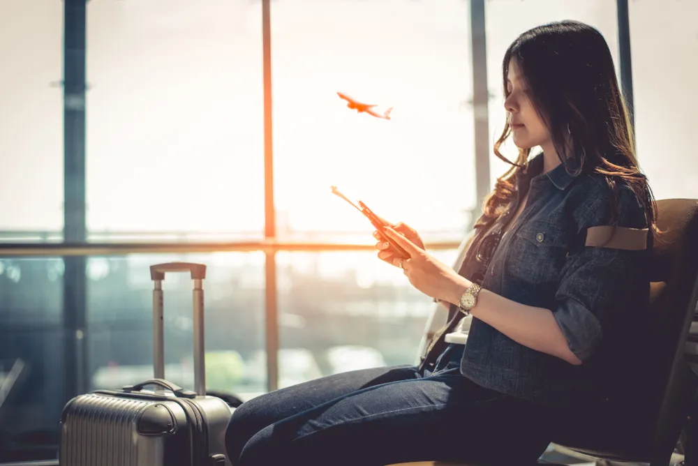How to claim travel insurance for flight delays