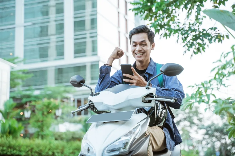 Step-by-step: How to get motorcycle insurance online with Oona